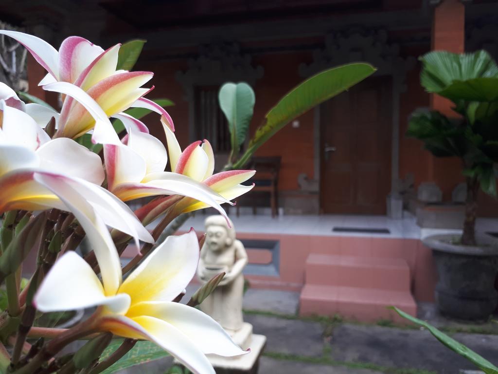 Puspa Ayu Kuta  Exterior photo