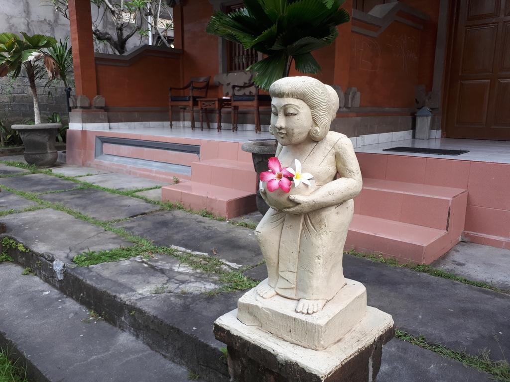 Puspa Ayu Kuta  Exterior photo